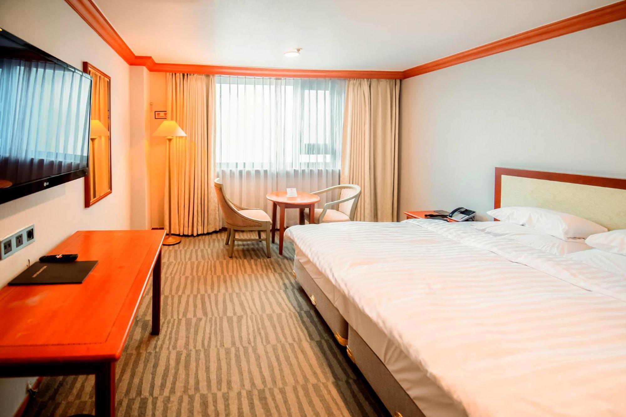 Hotel International Changwon Exterior photo