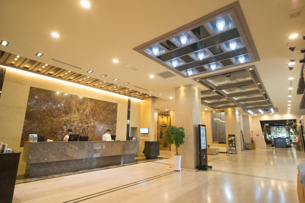 Hotel International Changwon Exterior photo